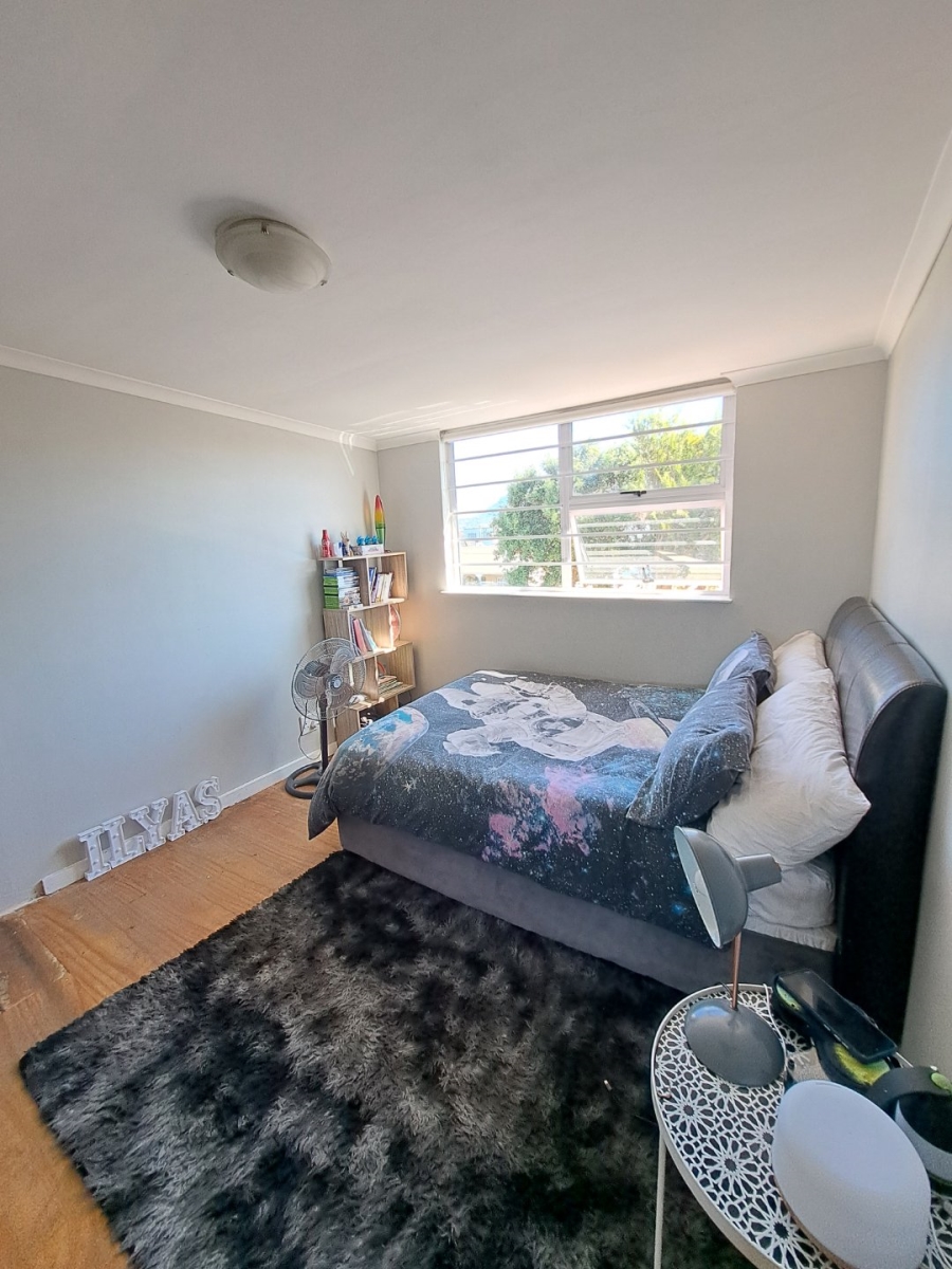 4 Bedroom Property for Sale in Lansdowne Western Cape